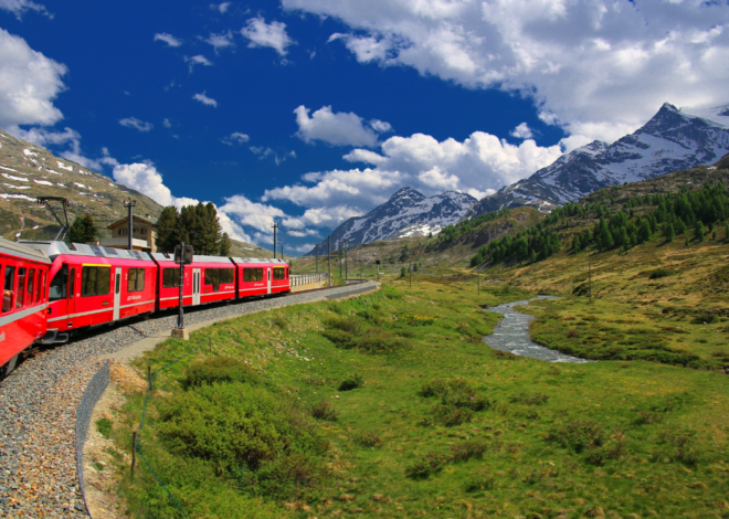 Easter Express: Top Train Destinations for a Memorable Easter Weekend